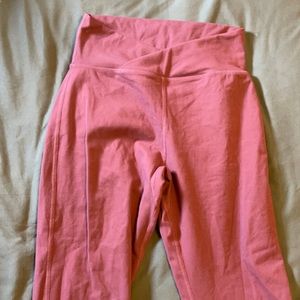 Alphalete super soft buttery leggings